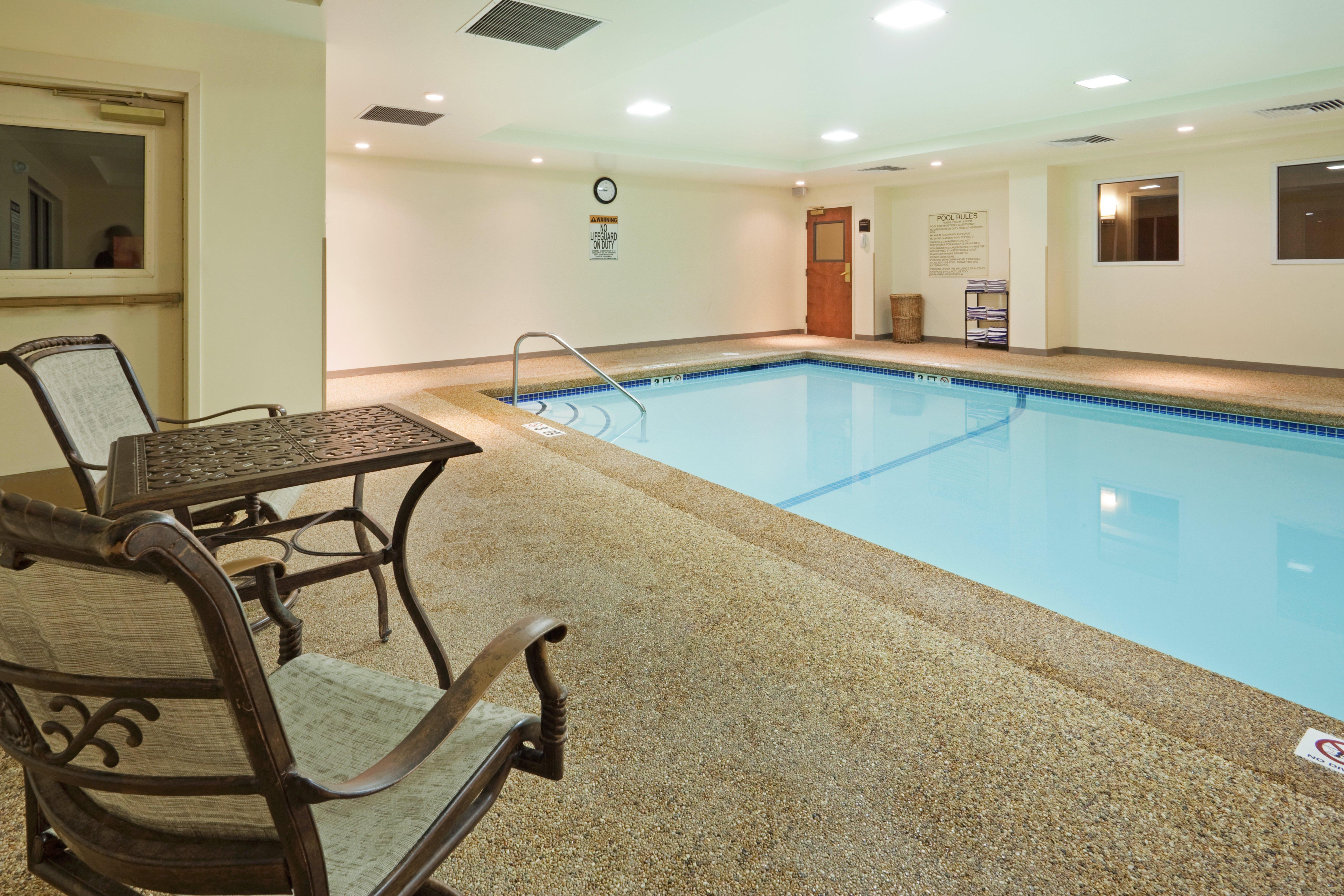 Holiday Inn Express Hotel & Suites Freeport By Ihg Екстер'єр фото