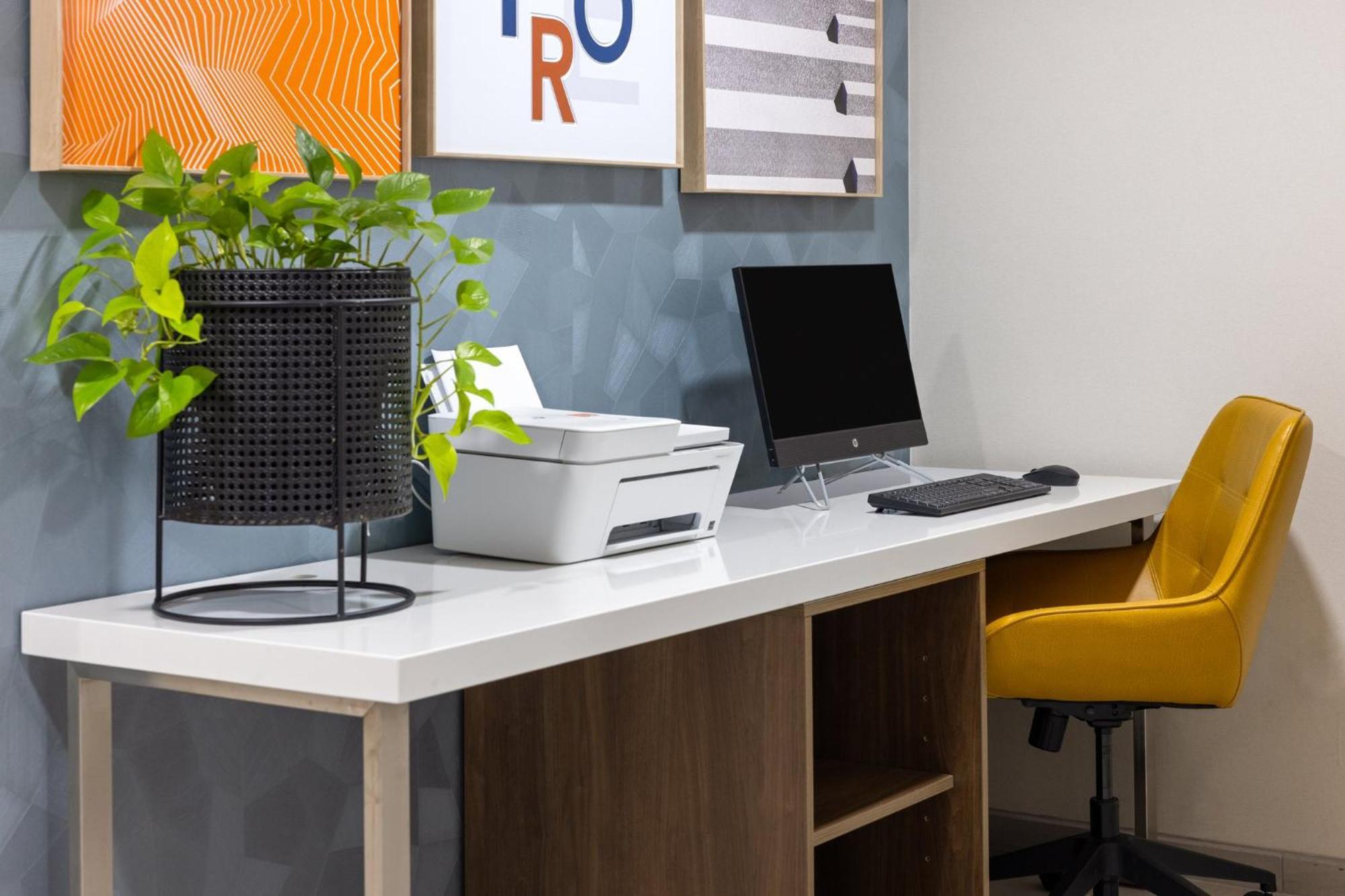Holiday Inn Express Hotel & Suites Freeport By Ihg Екстер'єр фото